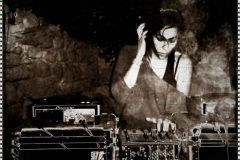 DJ-00
